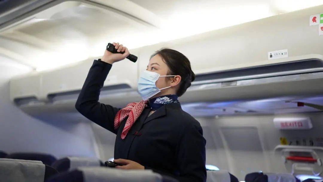 人生不必设限——东航云南公司第一位专职女安全员高涓溪_质疑_女性