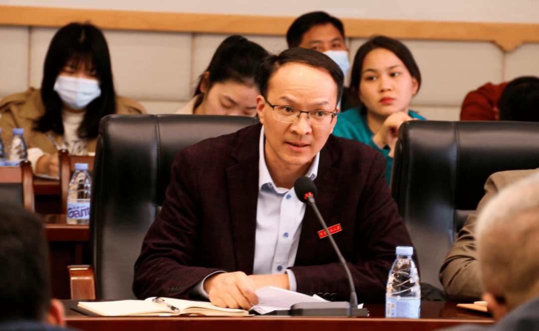 招生就业处处长 林贵东校团委副书记 蔡斌新的一年里,全体政工干部将