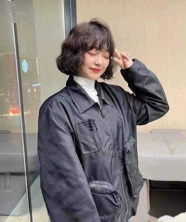 短发烫2022超流行这么美谁不爱