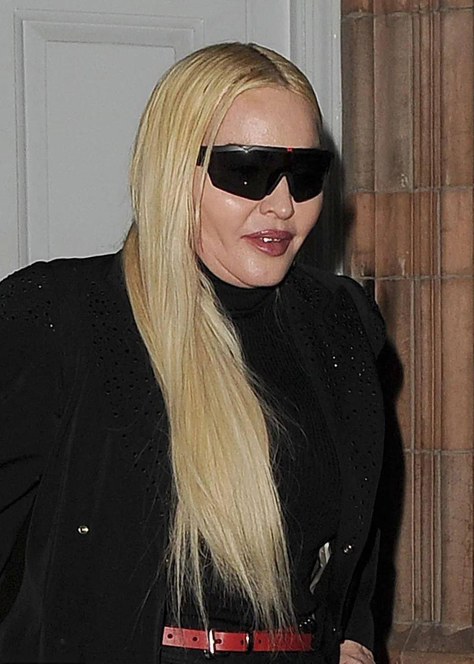 麦当娜近况吓尿网友胖头大脸吸血鬼奶奶麦姐怎么了