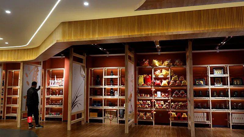 5a创建淮阳太昊陵旅游高峰季上的经典店铺羲皇文旅文创商品展销中心