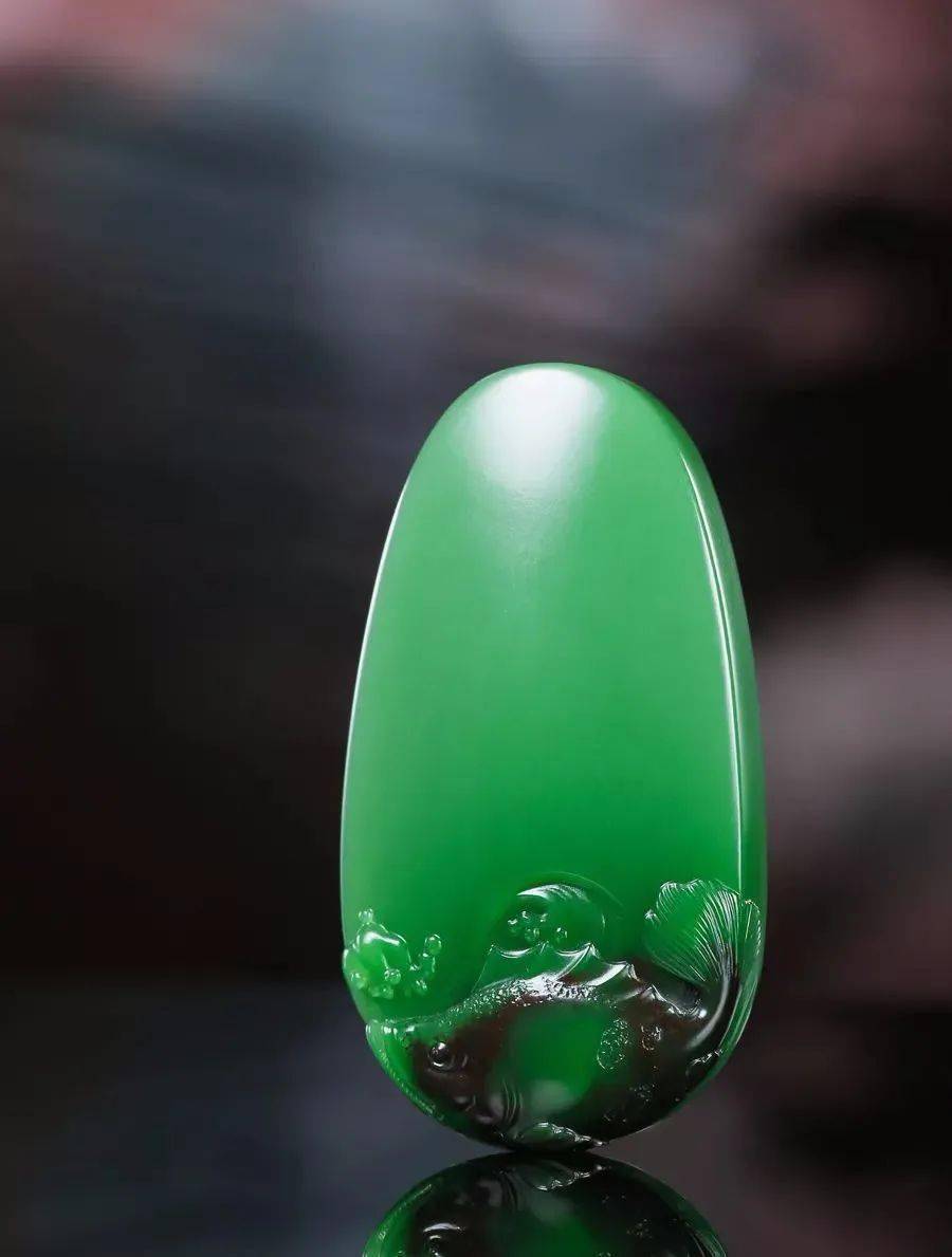 碧玉里的传奇,不仅贵还见不到!_玉质_颜色_料子