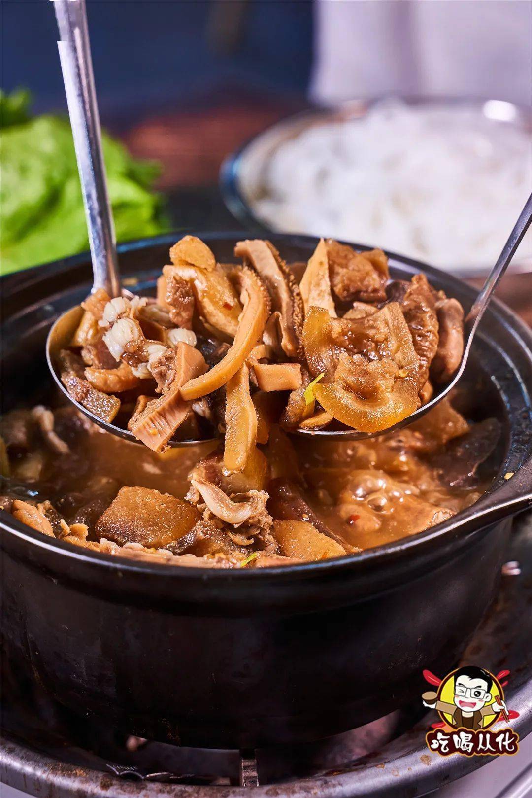 真香警告从化人等位都要吃的牛杂煲料比汤满啖啖都是肉