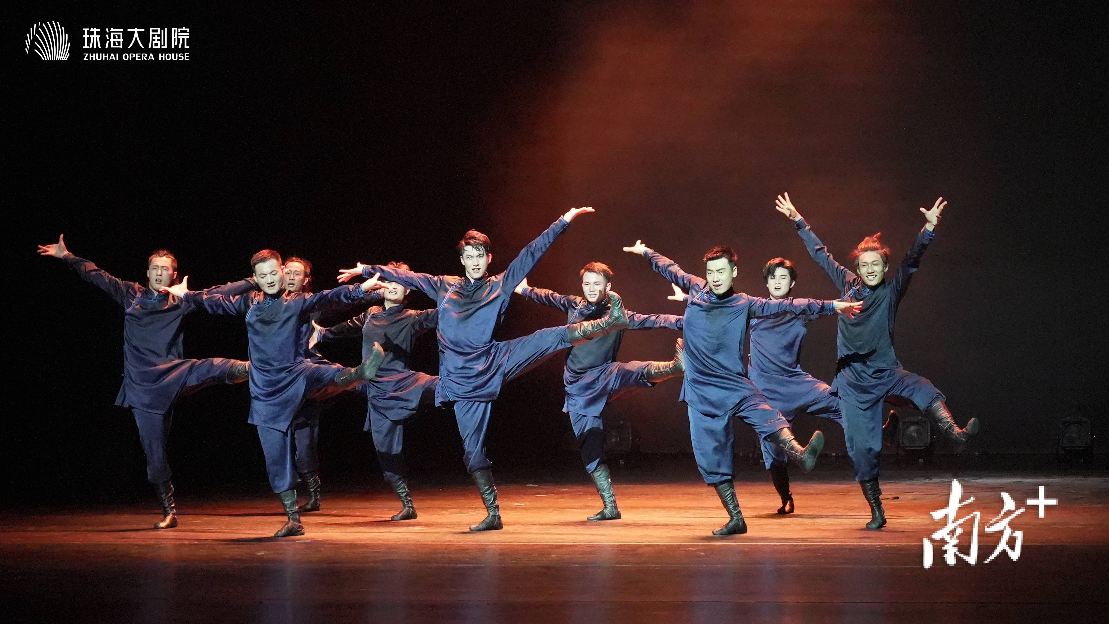 视听盛宴原创现代蒙古舞剧蓝印珠海上演