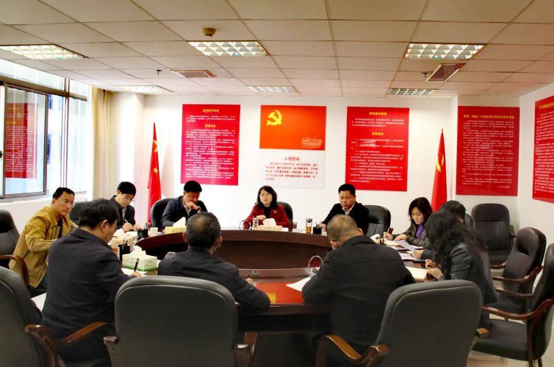近日,毕节市人民政府副市长丹彤带队到省卫生健康委,省中医药管理局