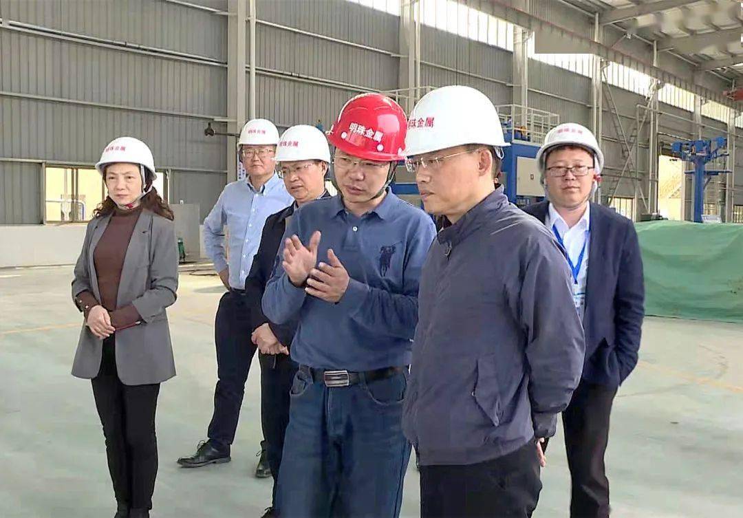 市人大常委会副主任李涛来筠调研