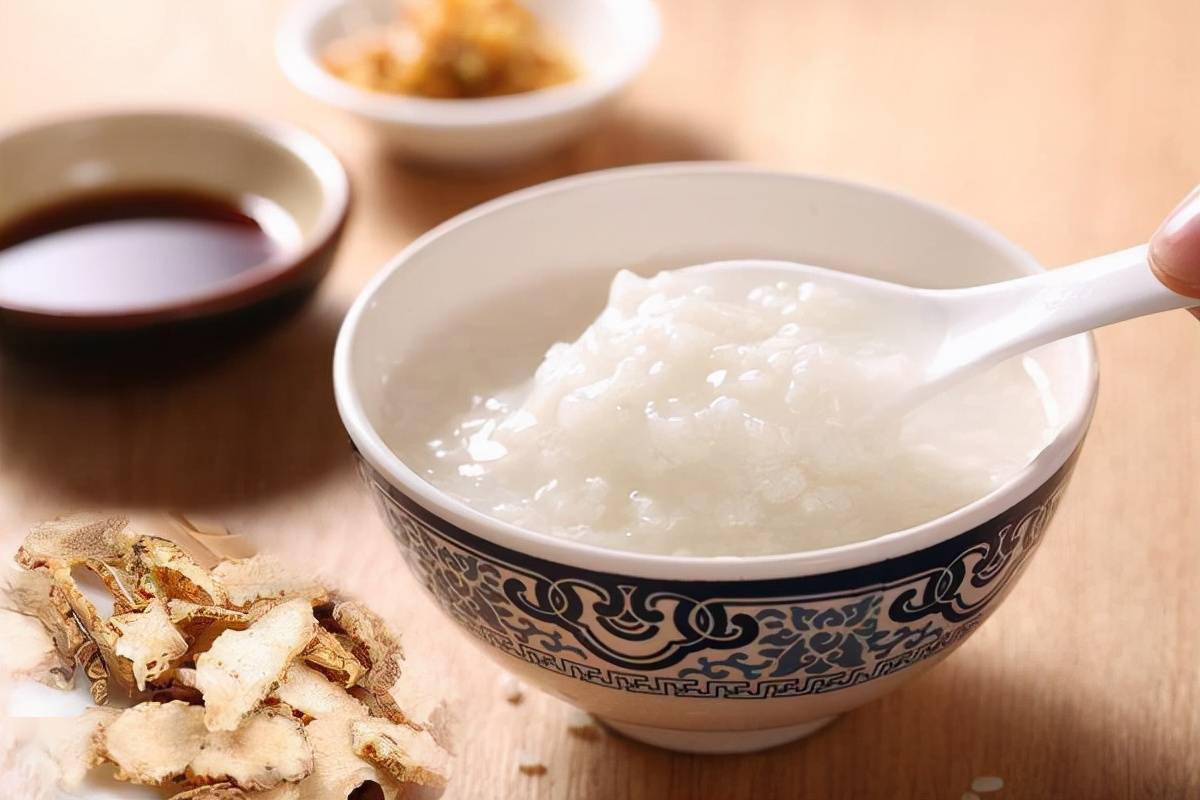 早餐为什么不能吃大米粥医生不仅是米粥这3物也最好少吃