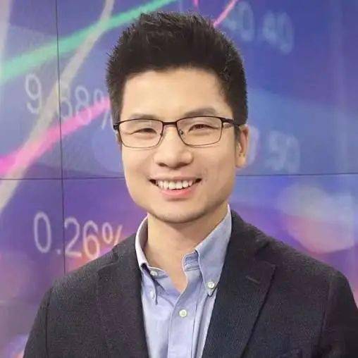 而出留学自媒体大号资深业内老师多家专业团队是由《海外路路通》栏