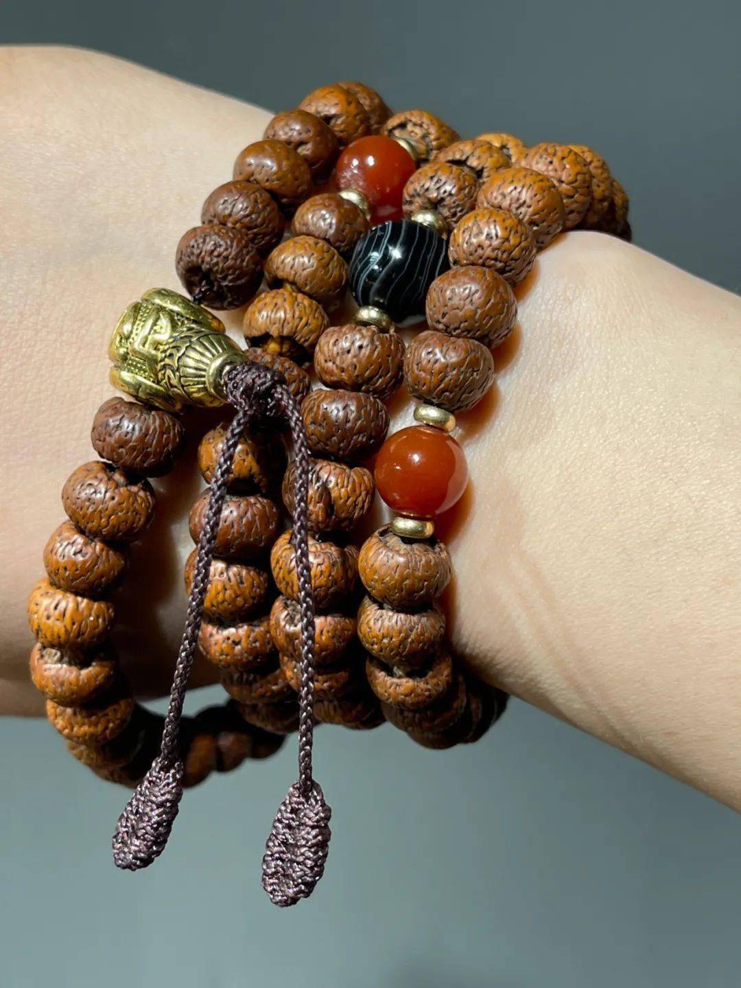 用之美暗数菩提子闲看薜荔花▎各色老菩提佛珠串