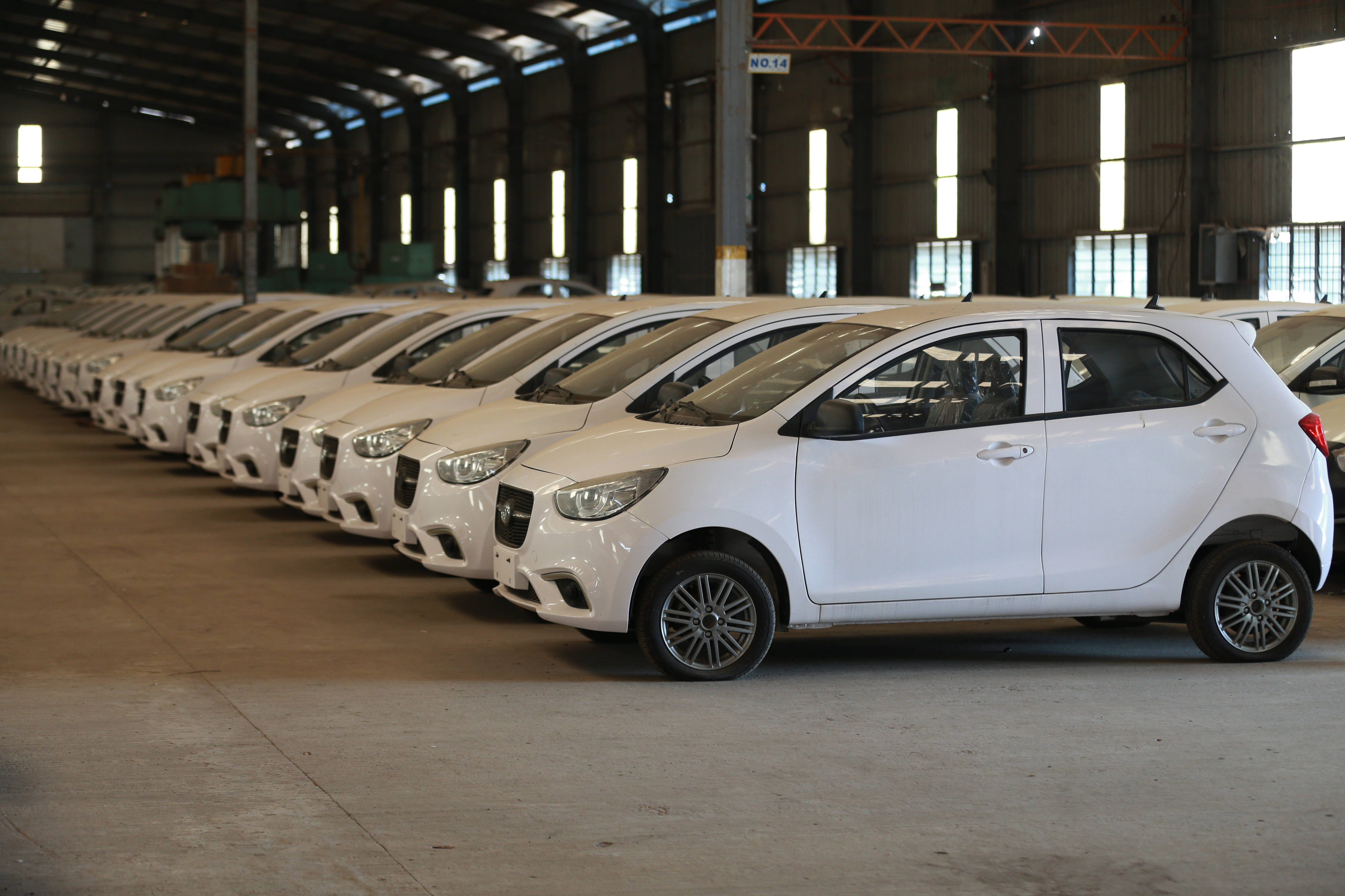 通讯新能源汽车助力缅甸低碳出行