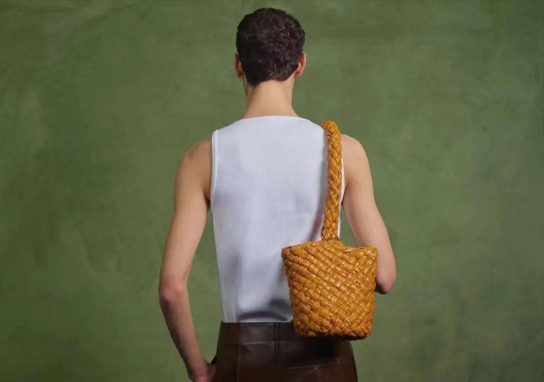 经典谁会是下一个爆火的“明星同款”？