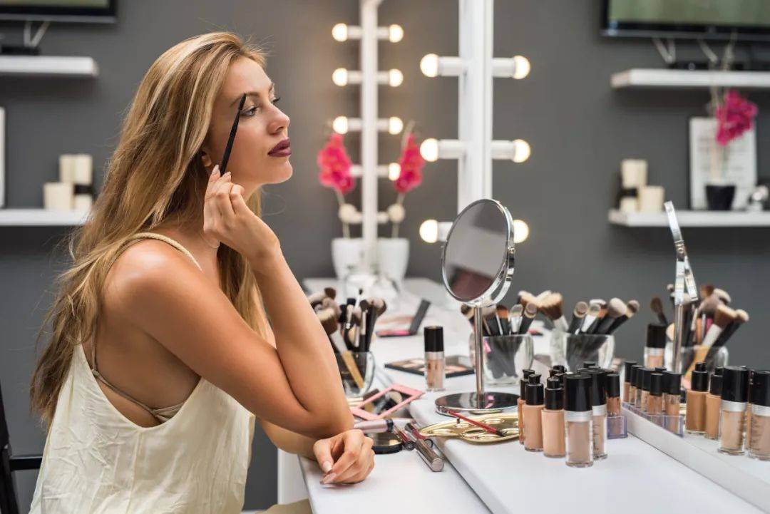 活动新消费浪潮中的颜值经济40时代福布斯中国颜值经济白皮书正式启动