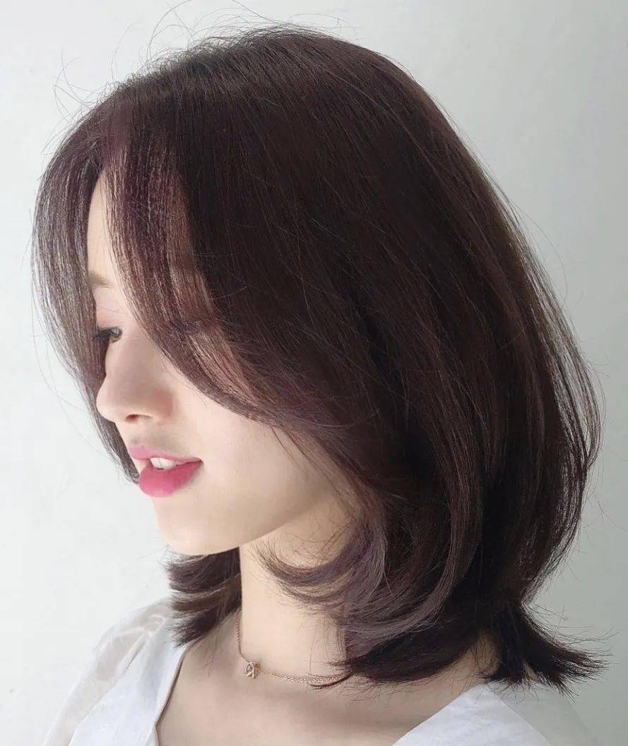 知性氛围满格通勤造型首选叶子锁骨发