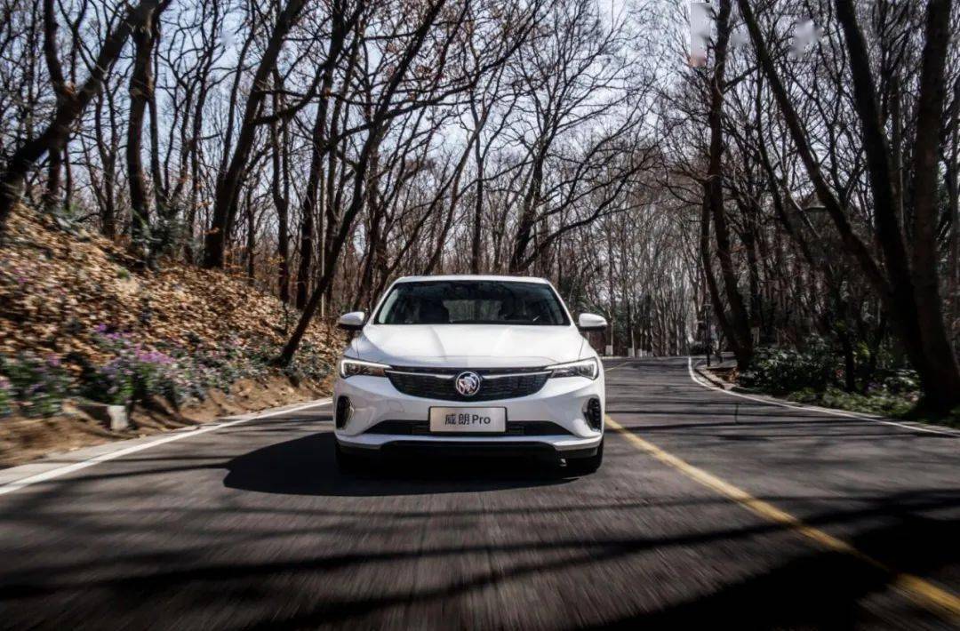 深度试驾别克威朗pro家用性能均兼顾的全能家轿王