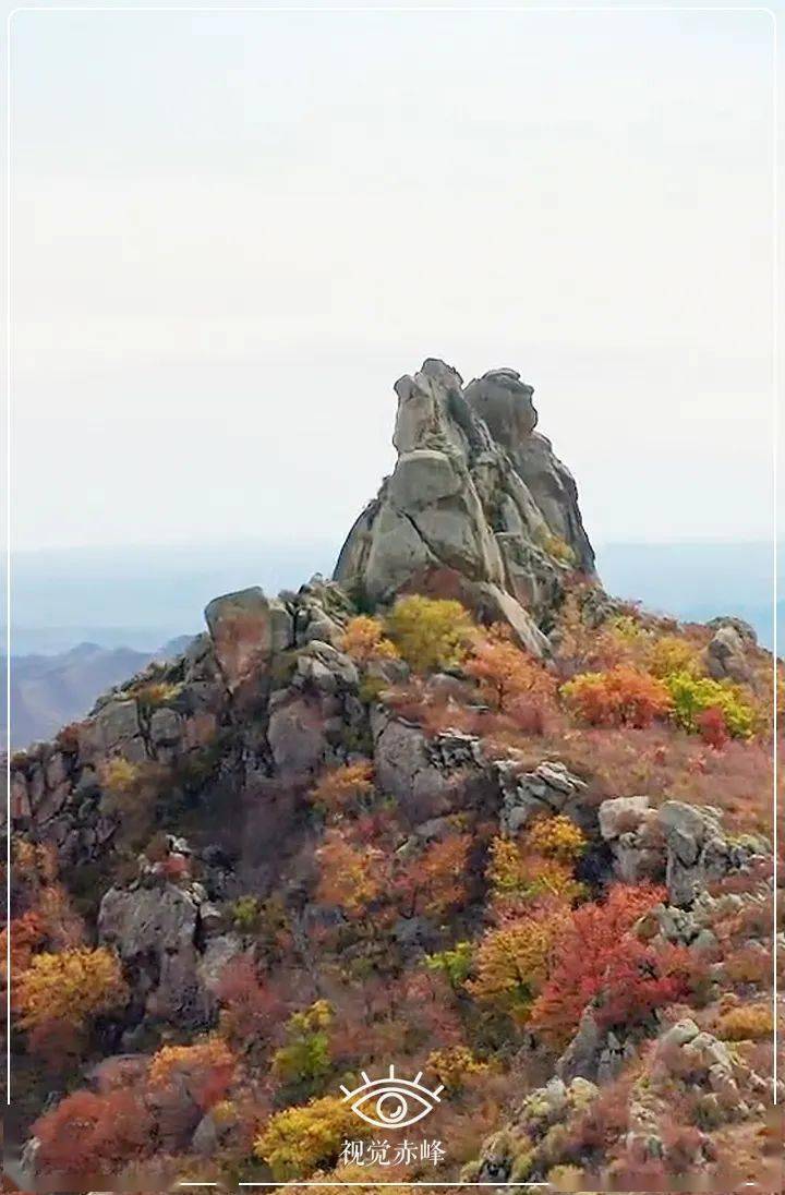 九佛山位于赤峰市林西县新城子镇西部,坐落在西拉沐沦河北岸,隔山环抱