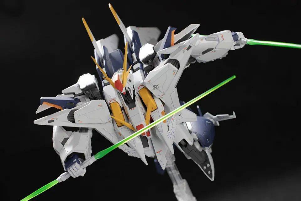 小t高达秀hgucrx105柯西高达