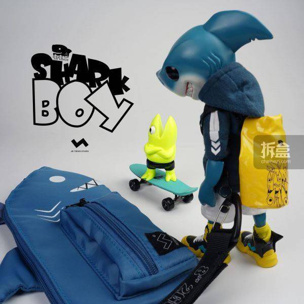 系列|J.T STUDIO 8”2GO 系列 小屁鯊 狂暴黑鯊 聯名可動人偶