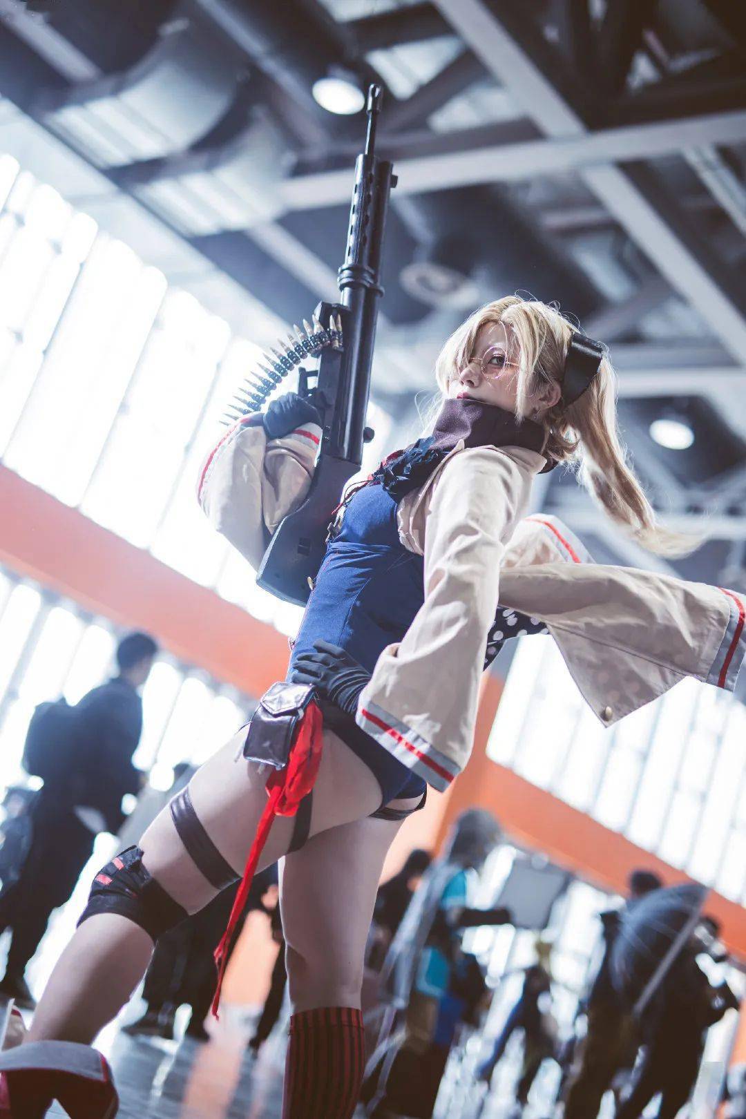 二次元cos少女前线