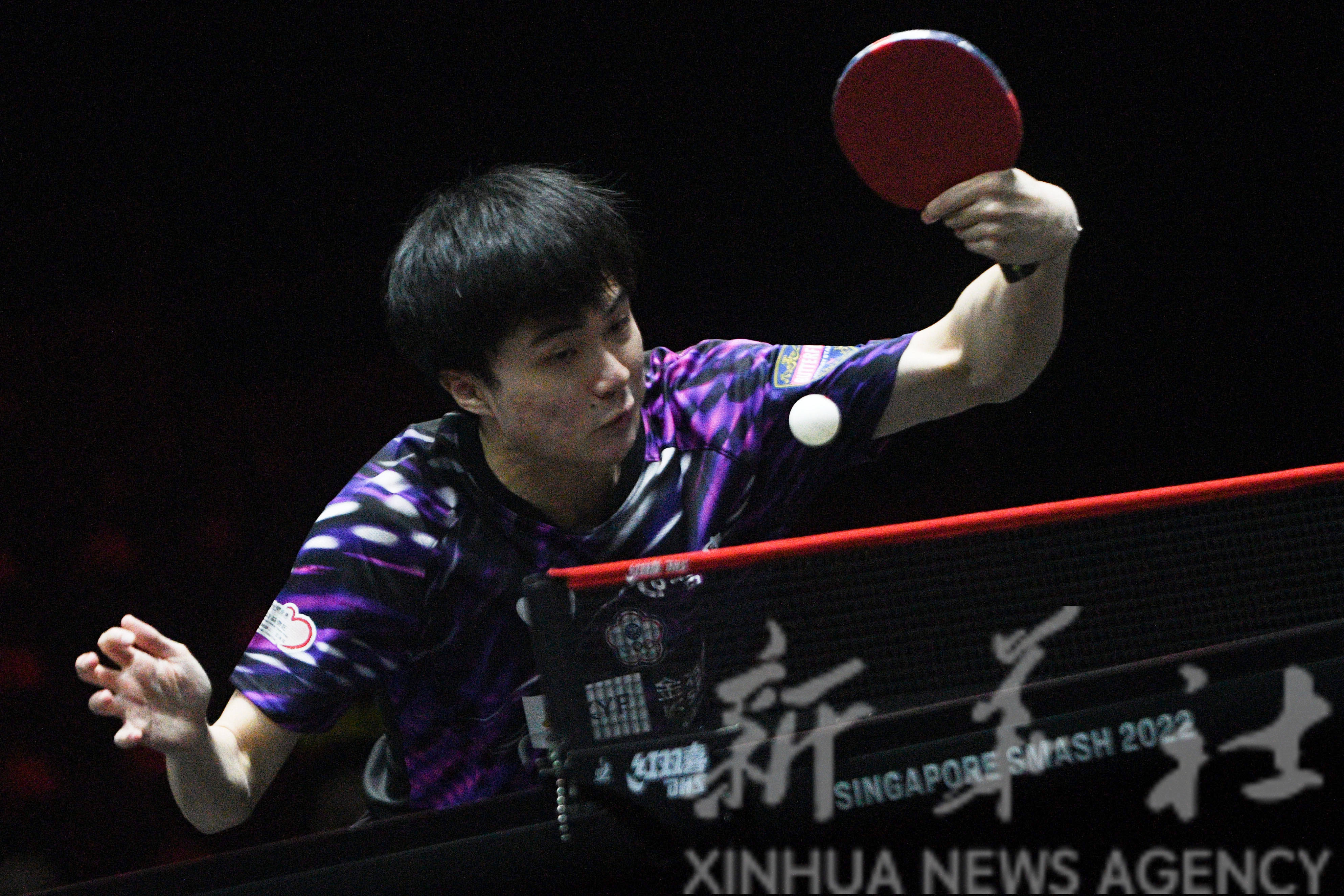 新华社|乒乓球——WTT新加坡大满贯：马龙晋级四强