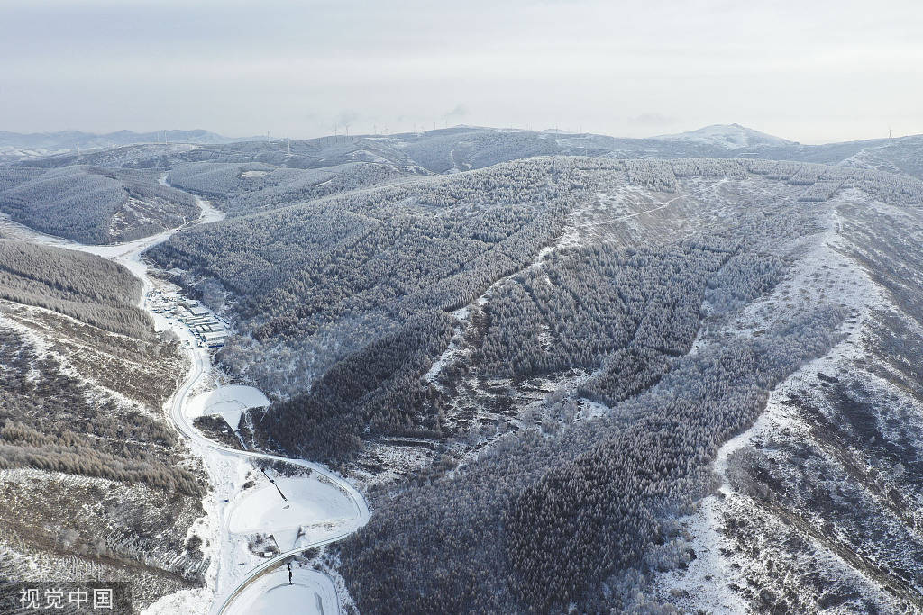 崇礼|河北崇礼：雪后暂霁 高山雪道被白雪覆盖