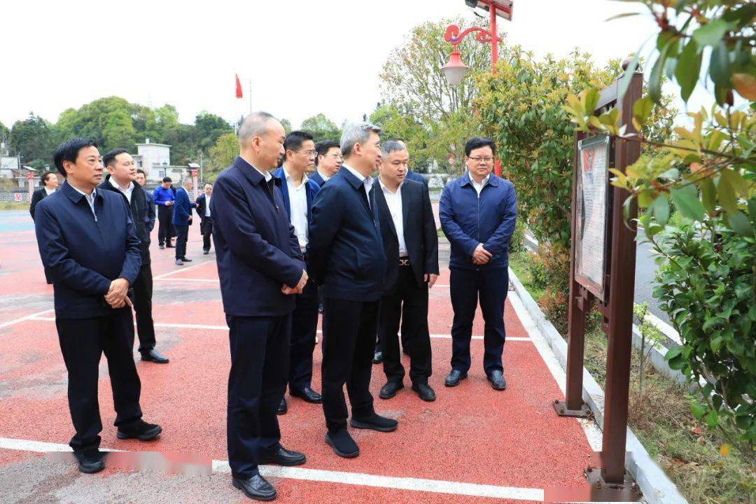 吴运波在萍乡经开区走访调研