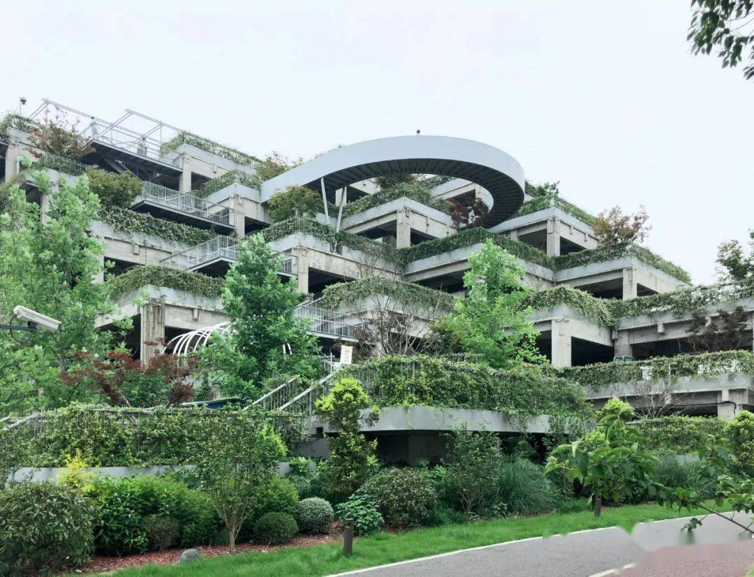 建筑图鉴绿野仙踪杨浦滨江绿之丘