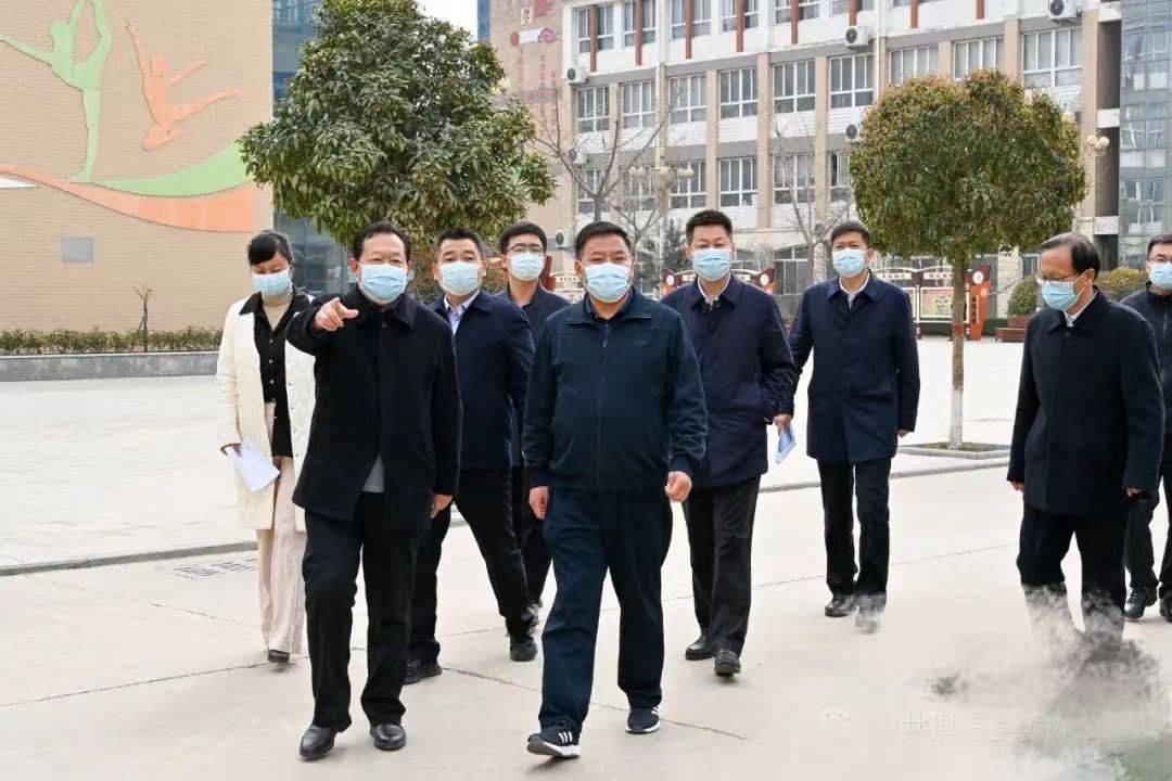 淇县县委书记杨建强调研疫情防控工作