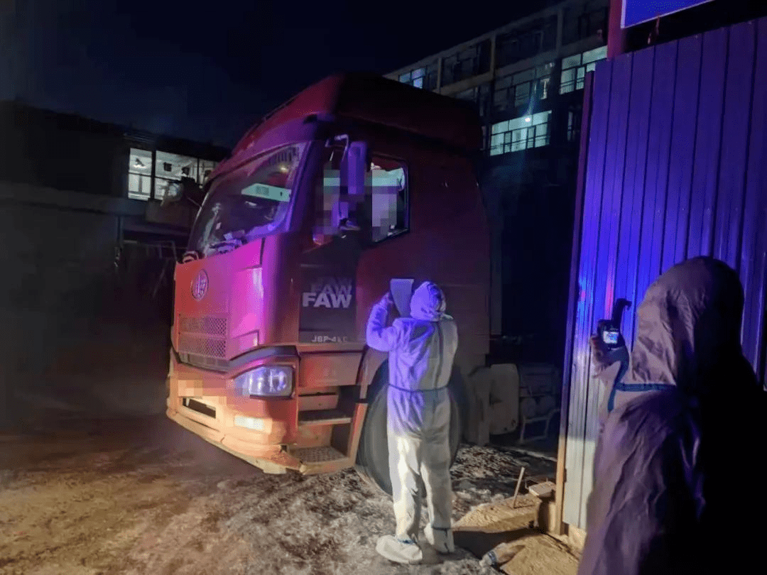 引"疫"为戒 伊春公安全力维护防疫秩序_疫情_防控_铁力市