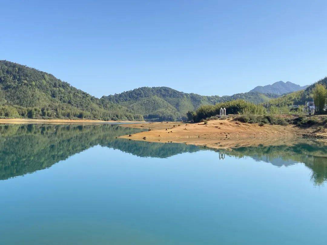 每周四 六 日出发 漫游赏花 小杉村秘境 泸沽湖 鱼洞梯田油菜花 工匠小镇百亩麦浪 活动 小麦田 休闲