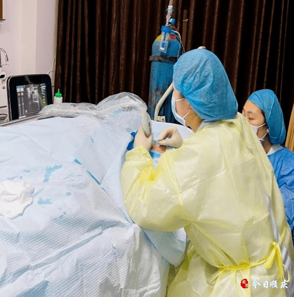 新突破南充市中医医院成功开展首例超声引导下picc置管术