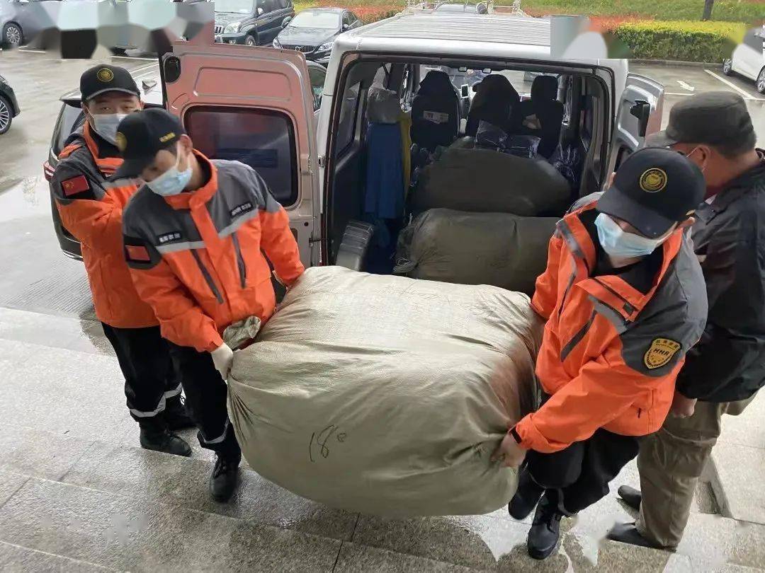 在我们连线陈国兴会长时,他动情的说:"我们人在他乡,心系家乡,疫情也