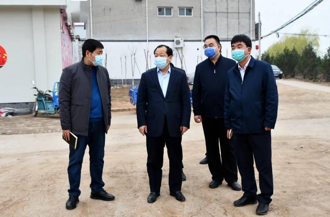 3月24日下午,市人大常委会副主任,县委书记陈珍礼督导滏阳河生态修复