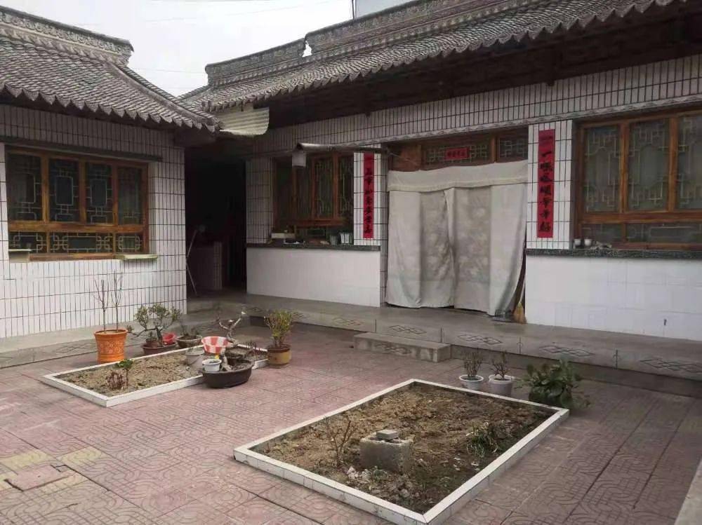 房屋转让:西和孟磨桥头有一院瓦房转让,占地七分多……_符旭_潘鑫