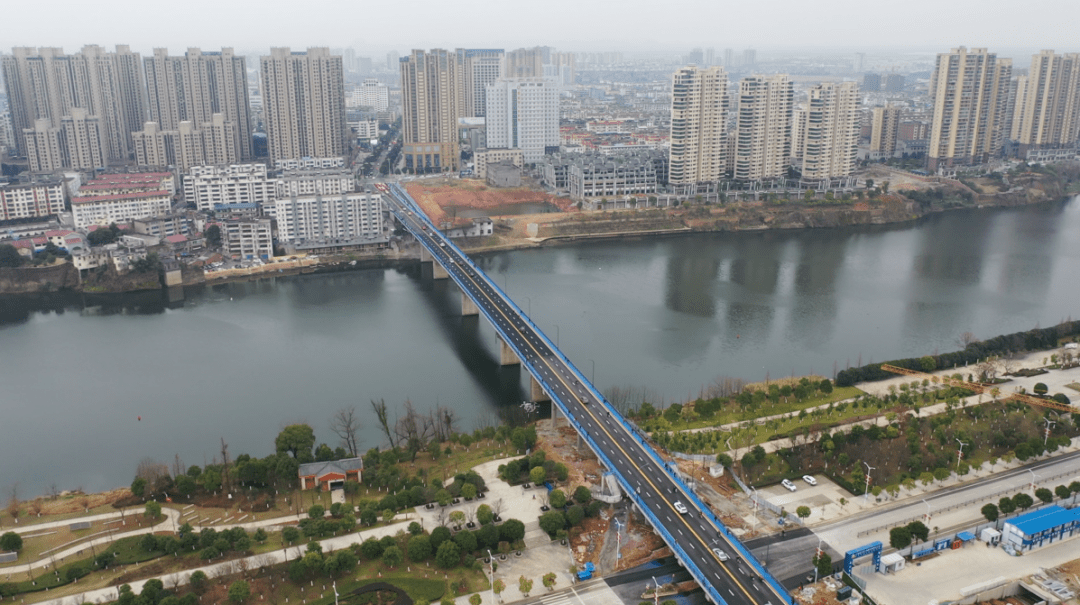 防范船舶撞桥鹰潭将信江划为8个水域