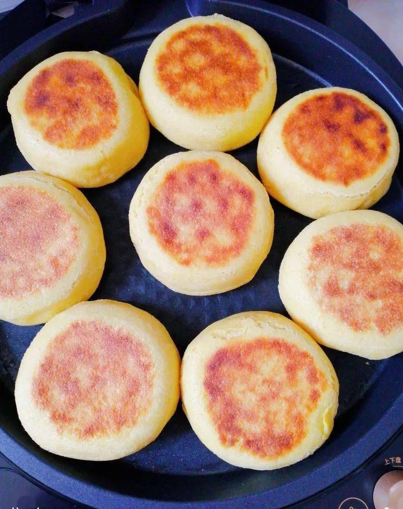 黄金玉米饼制作方法不用烤箱也能做适合一个人摆摊的小吃