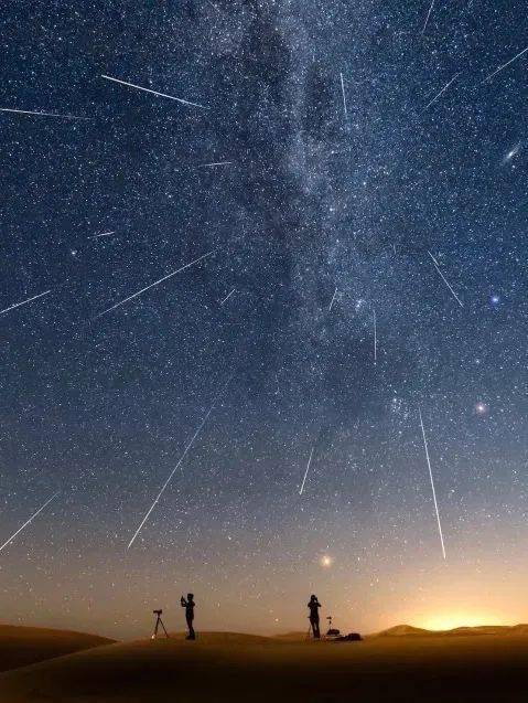 追星一族的旅行奔赴寧夏看沙漠落日和星河