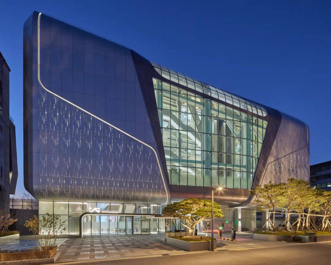 unstudio新作yg新总部大楼