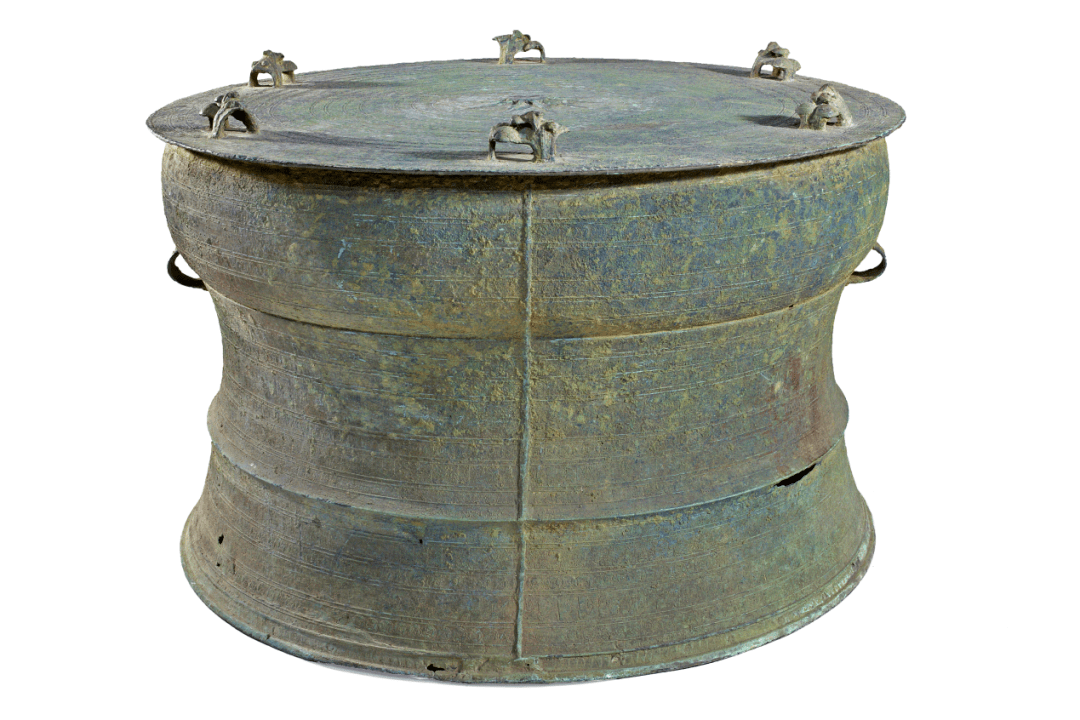 龙州遗珍东汉铜鼓