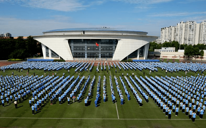 收分低实力强成都二圈层17所高中真香