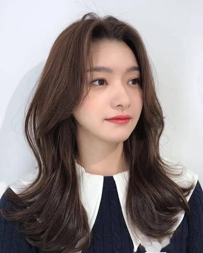 2022流行纯欲风"烫型不烫卷",氛围感满满_发型_气质_自然