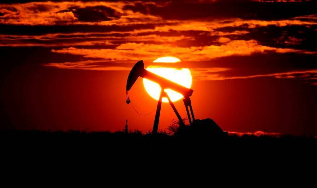 《国际观察丨美国宣布释放1.8亿桶战略油储，分析称仍难填补停止进口俄石油影响》