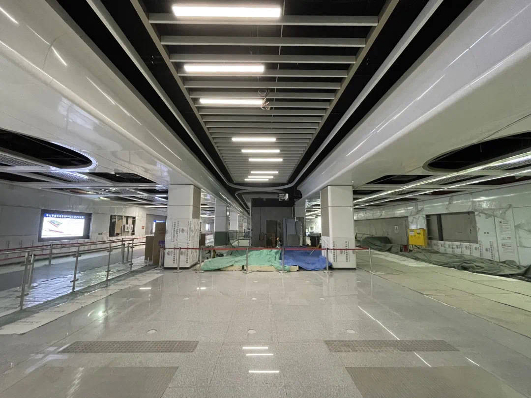 抢先看深圳地铁16号线龙城公园站来了最新内部照片曝光