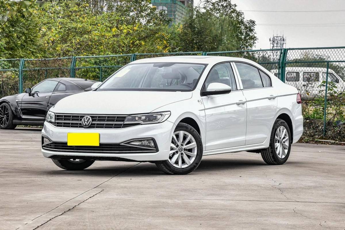 起步113马力油耗低至57l轴距2688mm带你看大众宝来