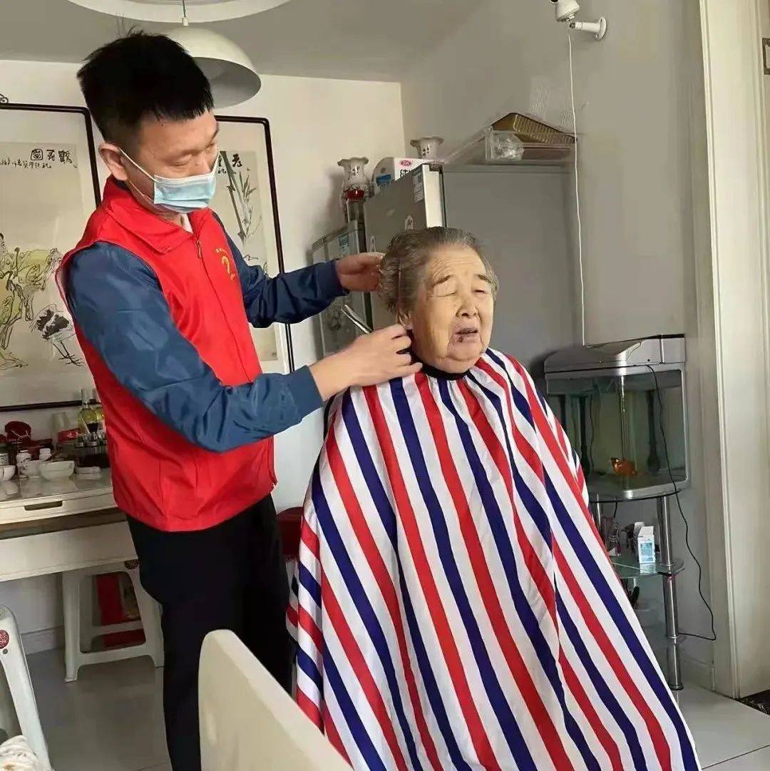 上海理发师|短章|界面新闻 · 正午