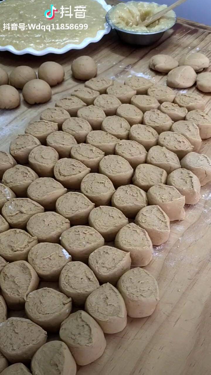 广式早茶 麦香包_广式_早茶