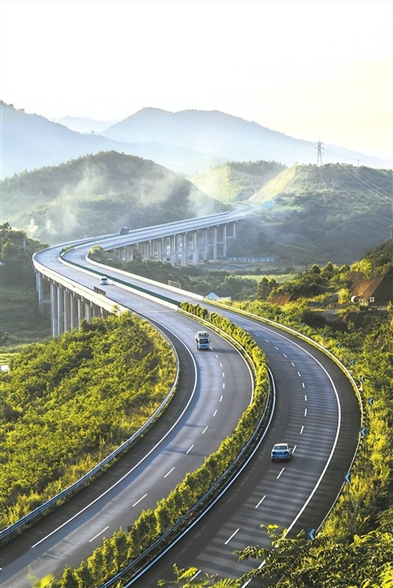 3,g359推荐路线:崇左→德天瀑布→二郎瀑布→龙邦镇→平孟口岸→老虎