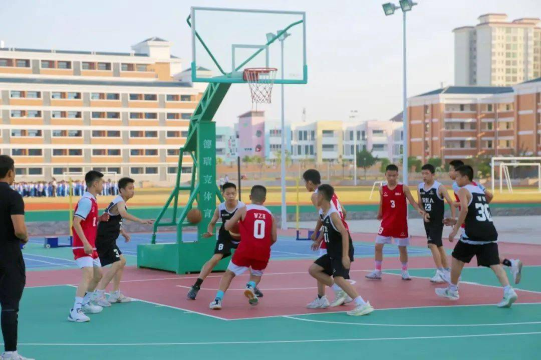 首都師範大學昌江木棉實驗學校藝體組教研組長黃海昌【促進中學生健康