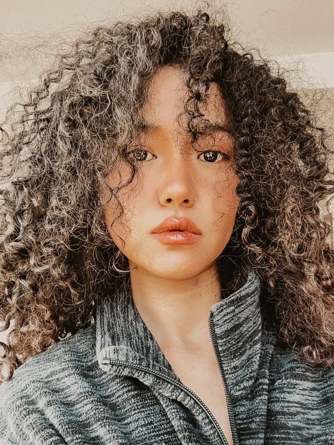 拉美卷搞一搞变身westcoast辣妹