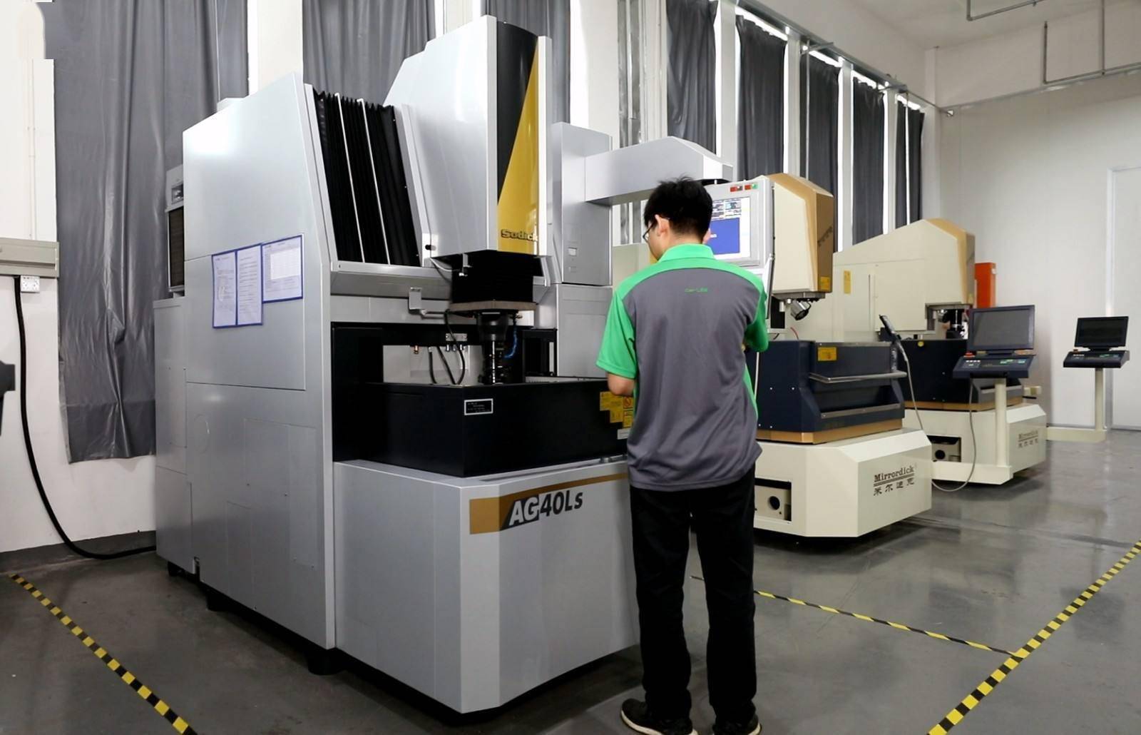 江西安福富豪周洪亮电子厂工人大胆创业逆袭人生身家20亿