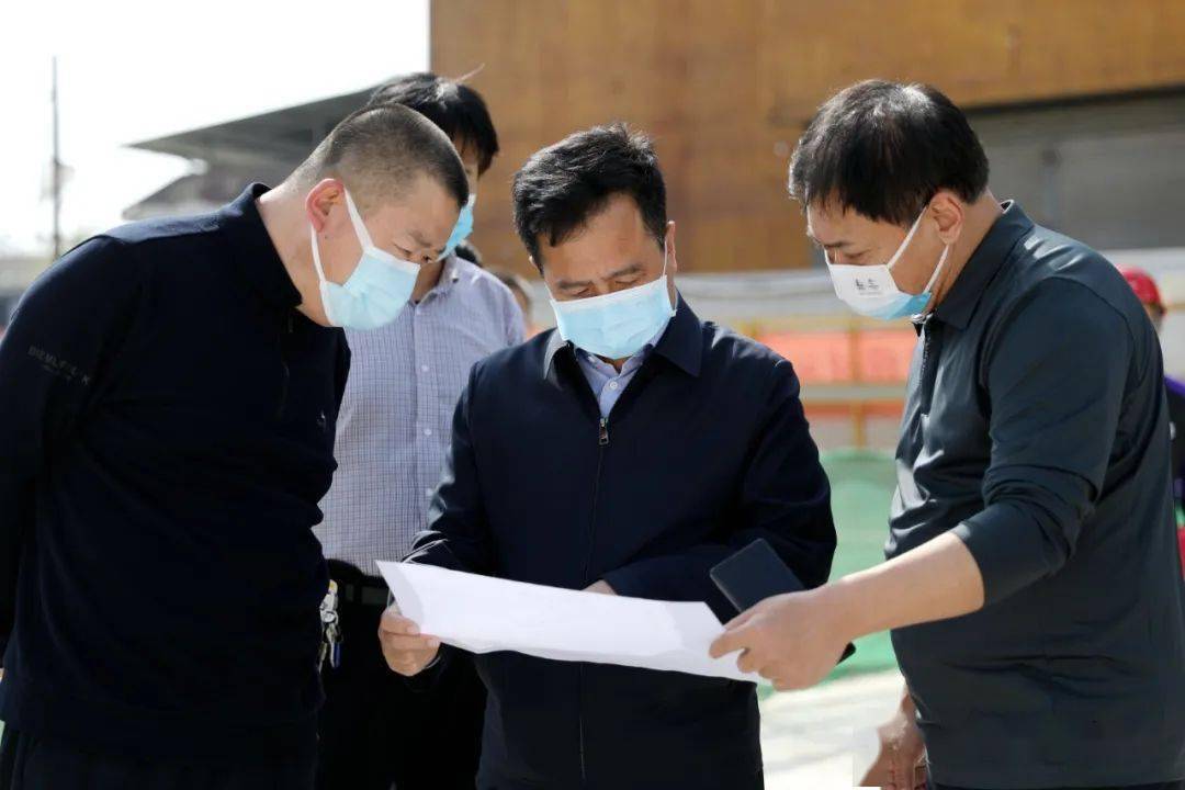 刘春林调研重点项目建设推进情况